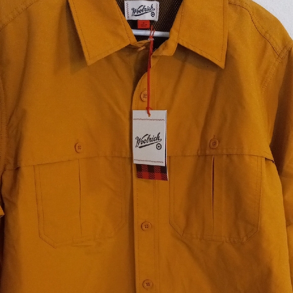 NWT Woolrich Men's Golden Button Down Shirt - Picture 8 of 9